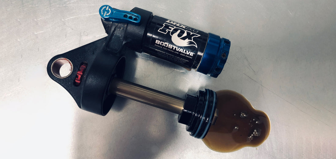 vérifier fonctionnement amortisseur vtt